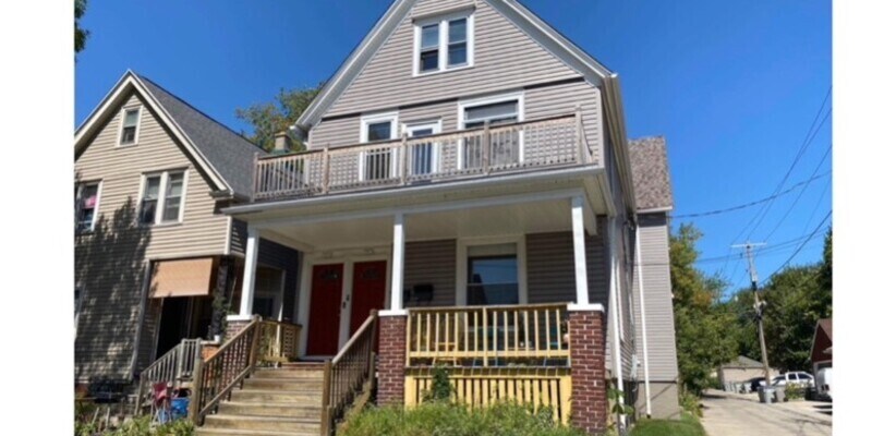Primary Photo - 1012 E Clarke St