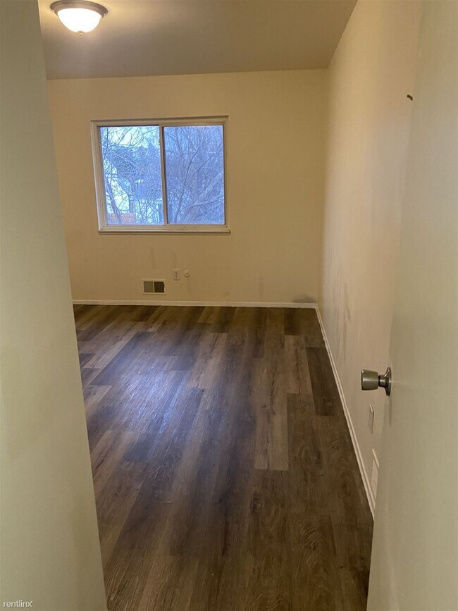 Foto del edificio - 3 br, 1.5 bath House - 13972 Hobart Ave 13...