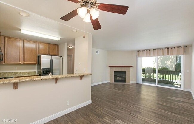 Foto del edificio - 2 br, 2 bath Condo - 145 West El Norte Par...