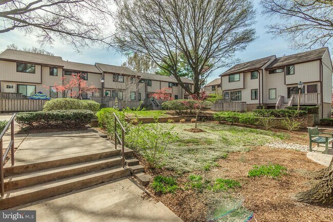 Building Photo - 1673 Westwind Way