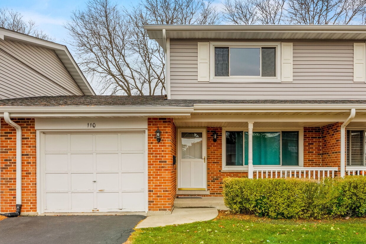 Primary Photo - 110 Wiltshire Ct