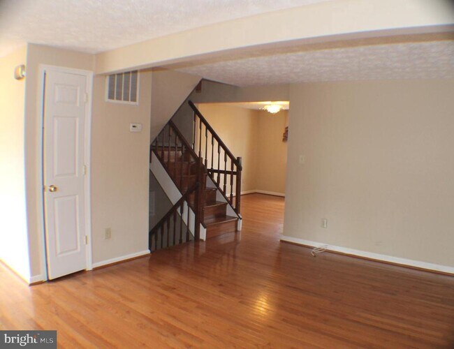 Building Photo - 8008 Tyson Oaks Cir