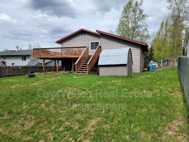 Foto del edificio - 17024 Meadow Creek Dr