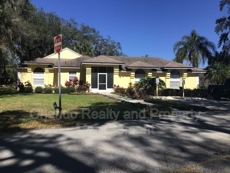 Primary Photo - 1445 N Ronald Reagan Blvd