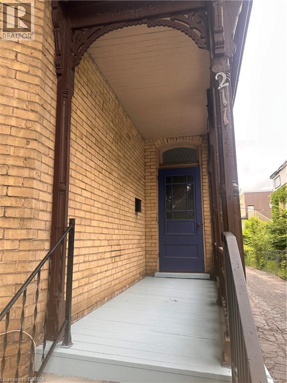 Building Photo - 211 Dalhousie St