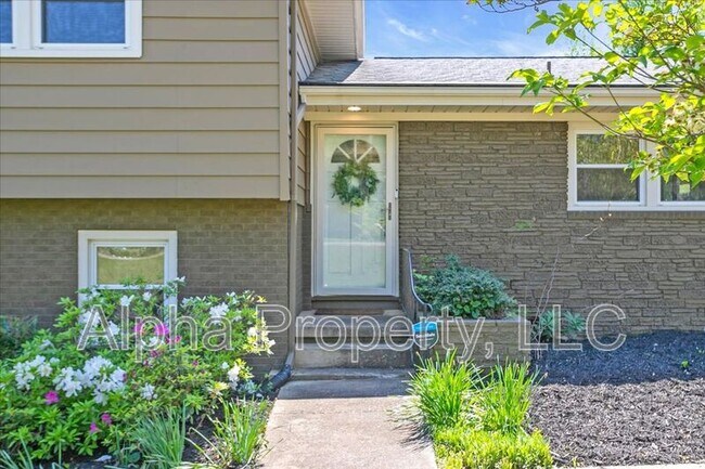 Photo - 19 State Rd S-23-608 House