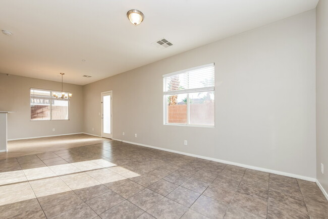 Foto del edificio - 7204 Amber Cascade Ct