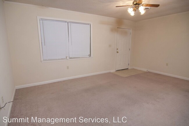 Building Photo - 2 br, 1 bath House - 2 CR 1080