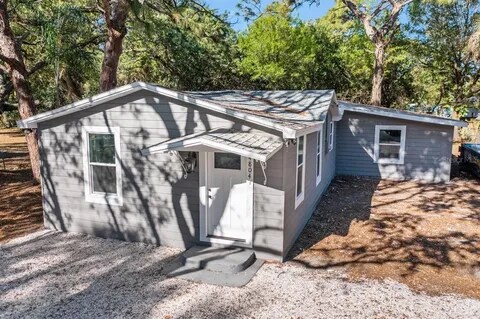 Foto principal - 4804 71st St N