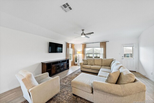 Foto del edificio - Inviting and Elegant One-Story Ranch Home