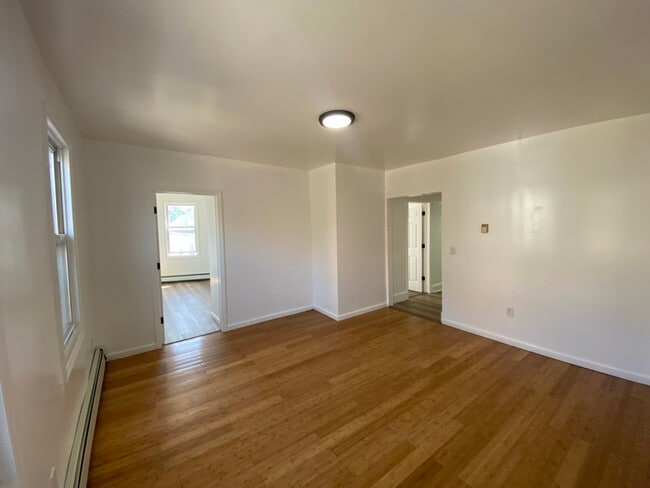 Building Photo - 23 Belmont Ave