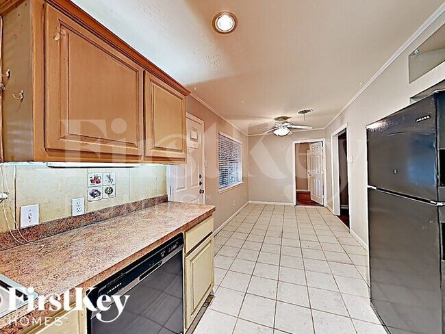 Building Photo - 4612 Motley Dr