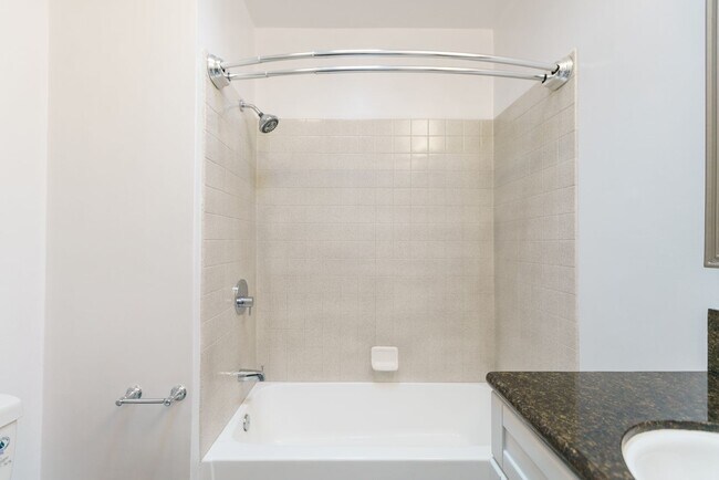 Interior Photo - 11645 Gorham Ave