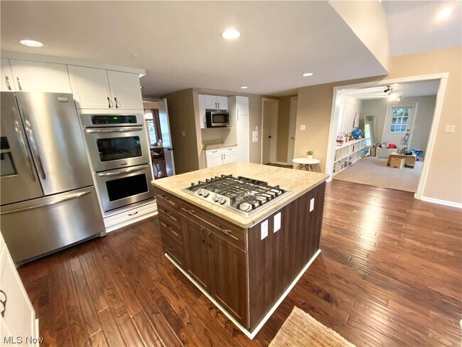 Foto del edificio - 23547 Duffield Rd