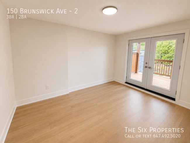 Building Photo - BRAND NEW LUXURY 3 BED 2 BATH NEAR U OF T