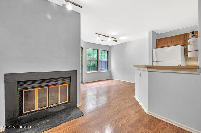 Building Photo - 3292 Cypress Ct