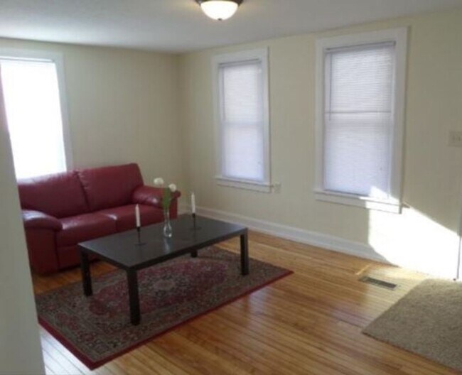 Foto del edificio - 2276 7th St W