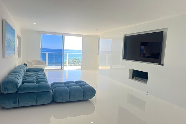 Foto del edificio - 22548 CA-1