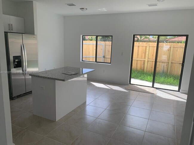 Foto del edificio - 25308 SW 135th Ave