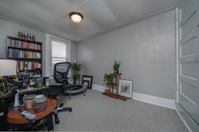 Foto del edificio - Remodeled Home in Lawrenceville