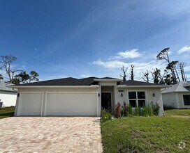 Building Photo - 16483 Hillsborough Blvd