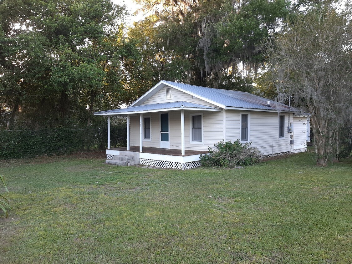 739 SE 10th Pl, Ocala, FL 34471 House Rental in Ocala, FL