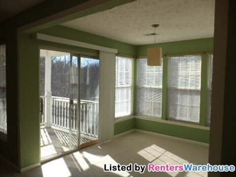 Foto del edificio - 642 Southern Hills Dr