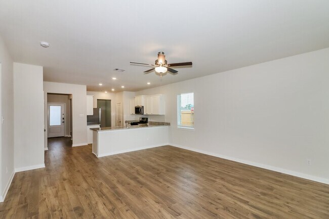 Foto del edificio - 401 Sunny Highlands Dr