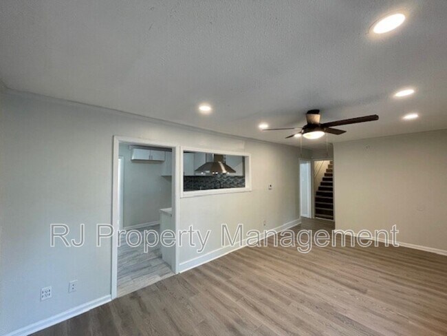 Foto del edificio - 4380 Reed Ave