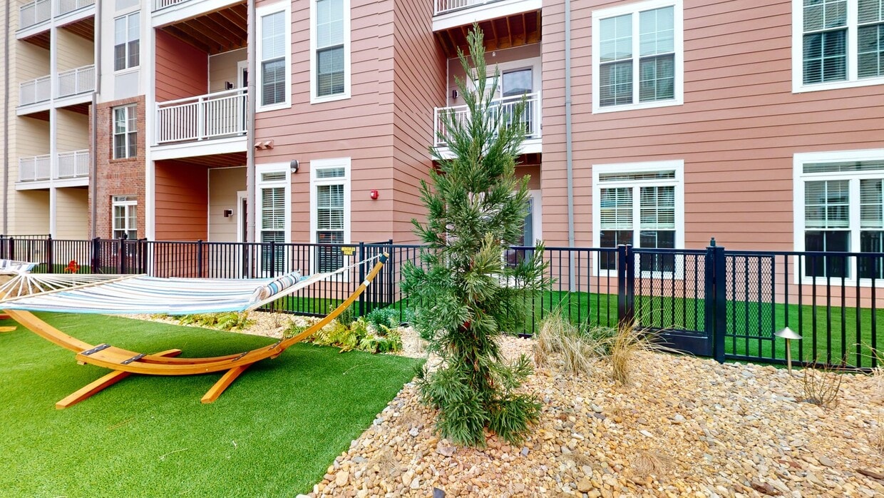 Photo - Triton Scotts Addition - Monument Apartments