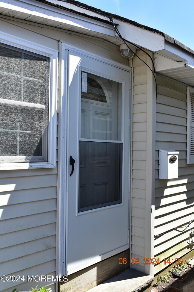 Foto del edificio - 605 Central Ave