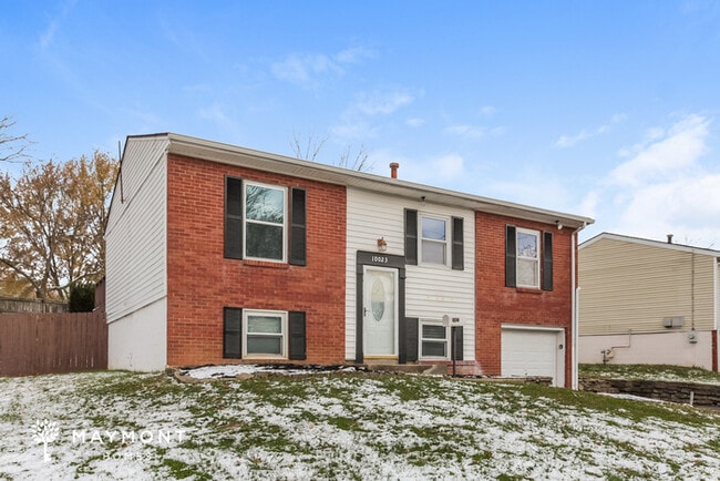 Building Photo - 10023 Dunraven Dr