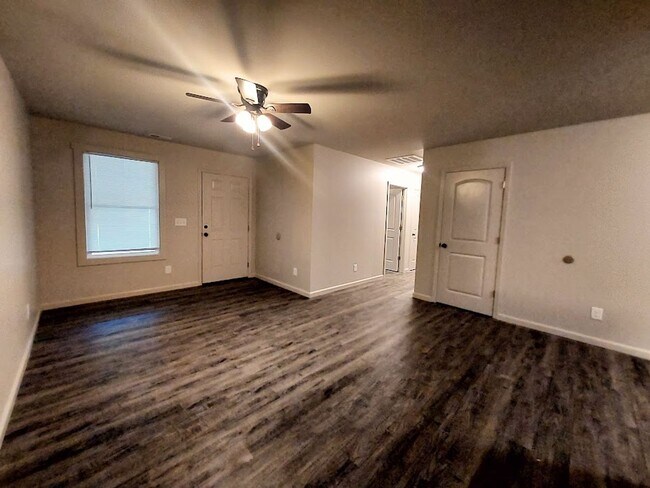 Building Photo - 130 Arthur Davis