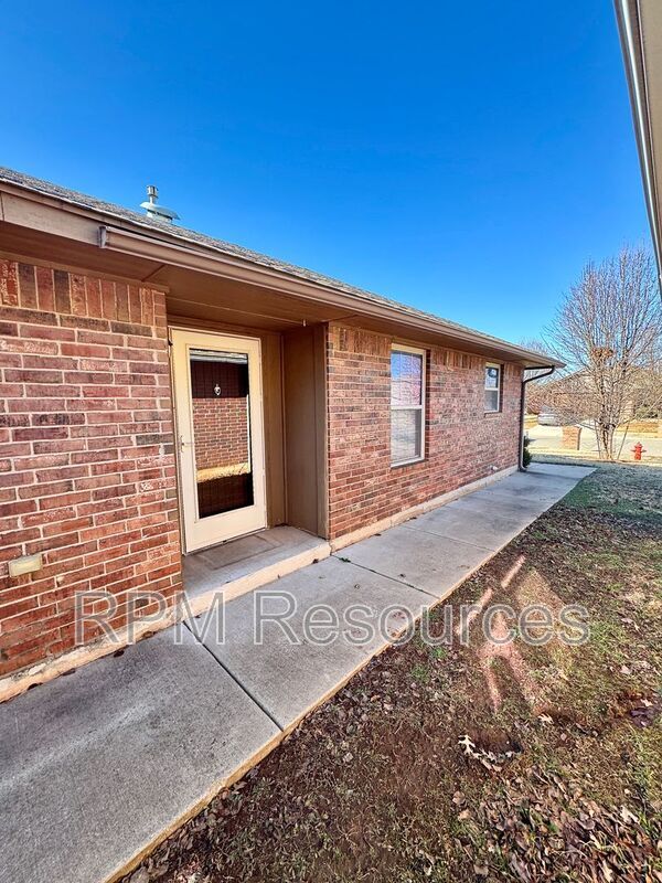 Foto del edificio - 2432 NW 197th St