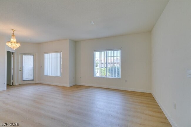 Foto del edificio - 9303 Gilcrease Ave