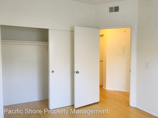 Building Photo - 2238 Las Colinas Ave