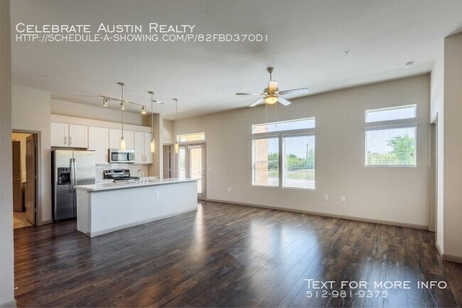 Foto del edificio - Radius at the Grove