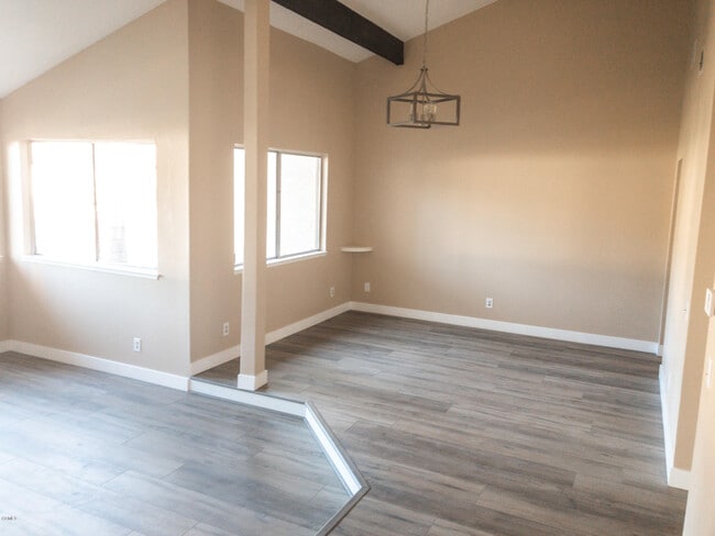 Building Photo - 1202 Cambria Ct