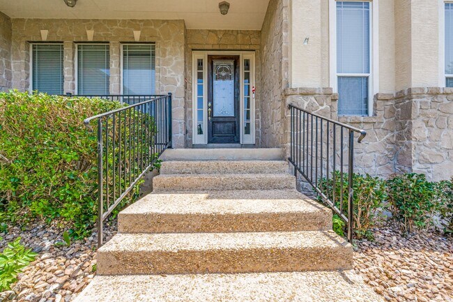Building Photo - 5-BEDROOM HOME W/ POOL IN EVANS RANCH
