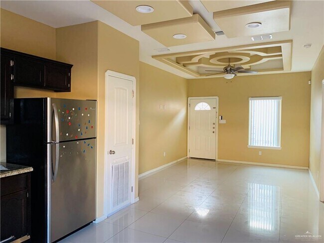 Foto del edificio - 13 Franklin Ave