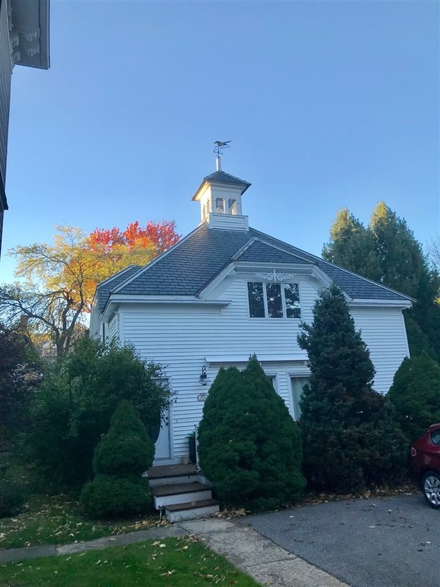 Primary Photo - 83 Merrimac St