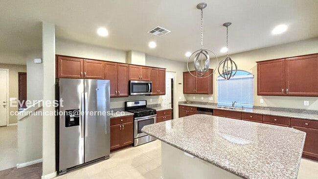 Building Photo - 5650 Dancing Bee Ct