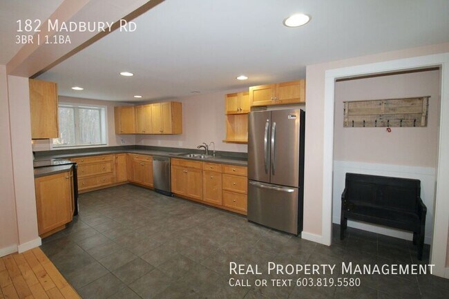 Foto del edificio - 182 Madbury Rd