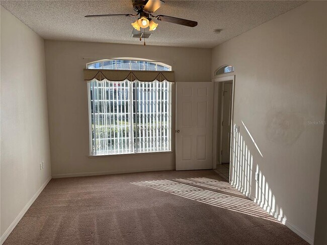 Foto del edificio - 1842 Island Walk Dr