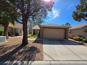 Building Photo - 1641 Eagle Peak Way