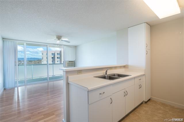 Foto del edificio - 3009 Ala Makahala Pl