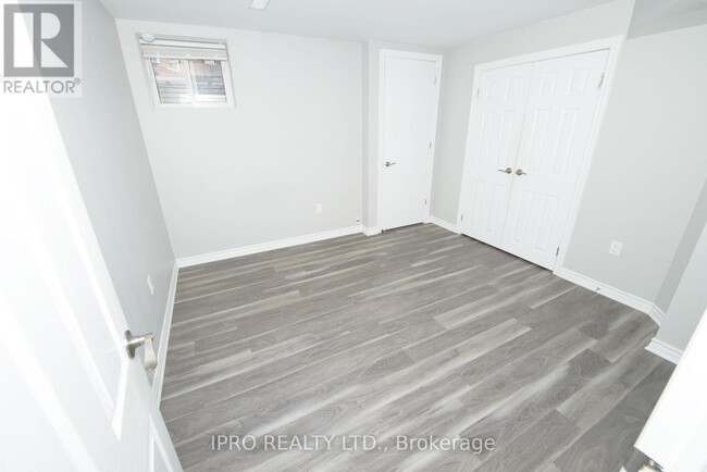 Building Photo - 70 Pebblestone Cir