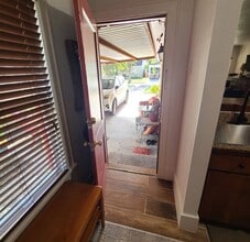 Building Photo - 1425 Munger St