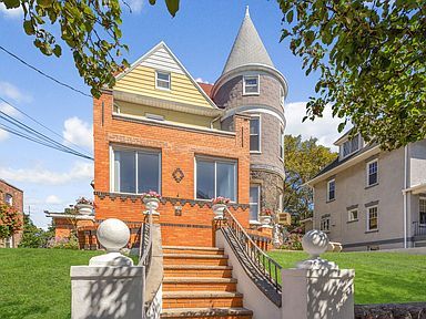 Building Photo - 120 78th St