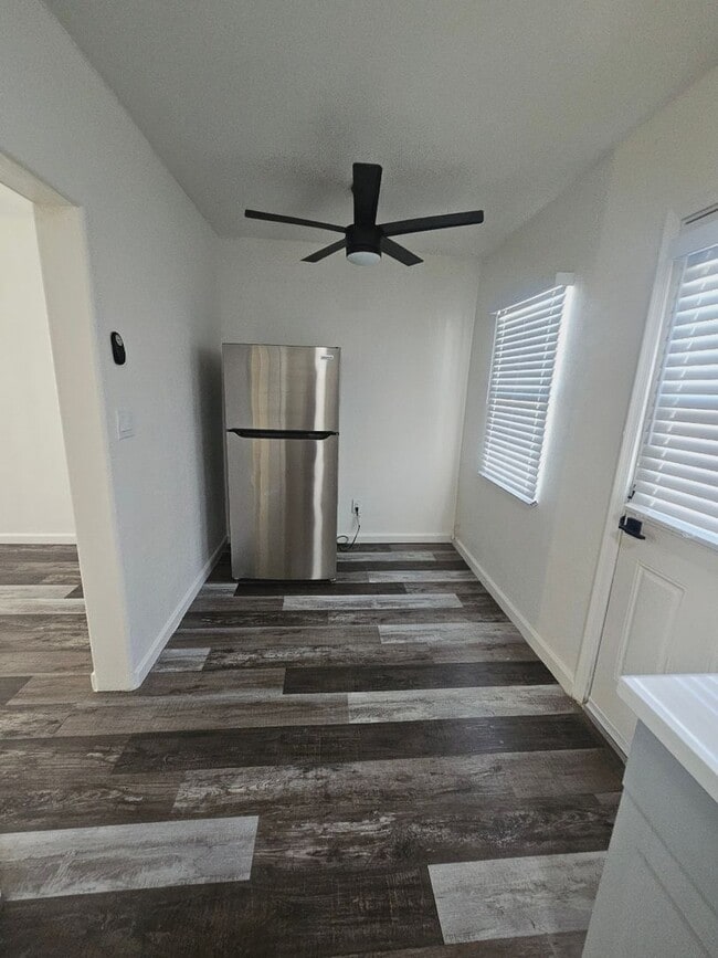 Building Photo - 808 E Turney Avenue -Unit 10